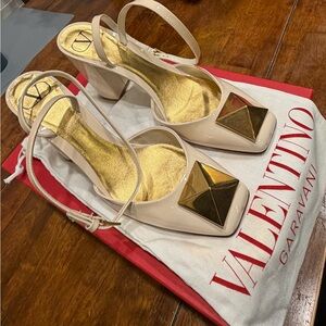Valentino Garavani Beige and Gold Heels